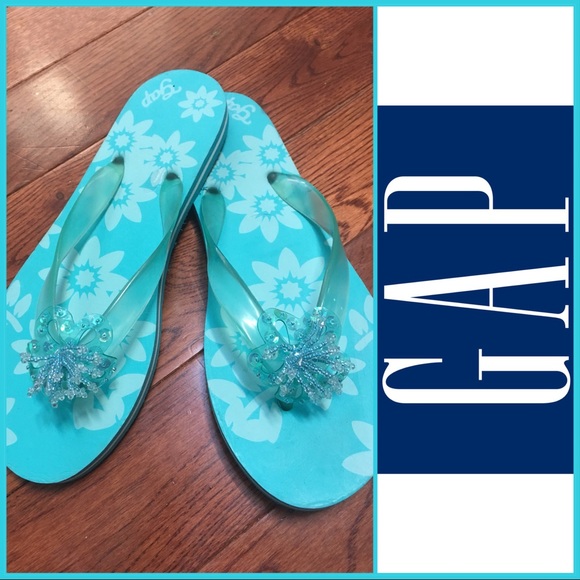 gap flip flops womens